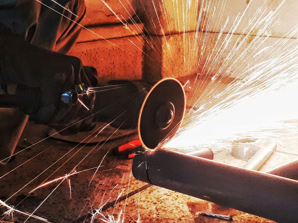 a photo of carbon steel